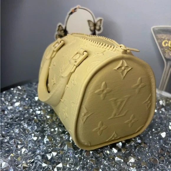 Elegant Designer inspired vase - Picture 11 of 16